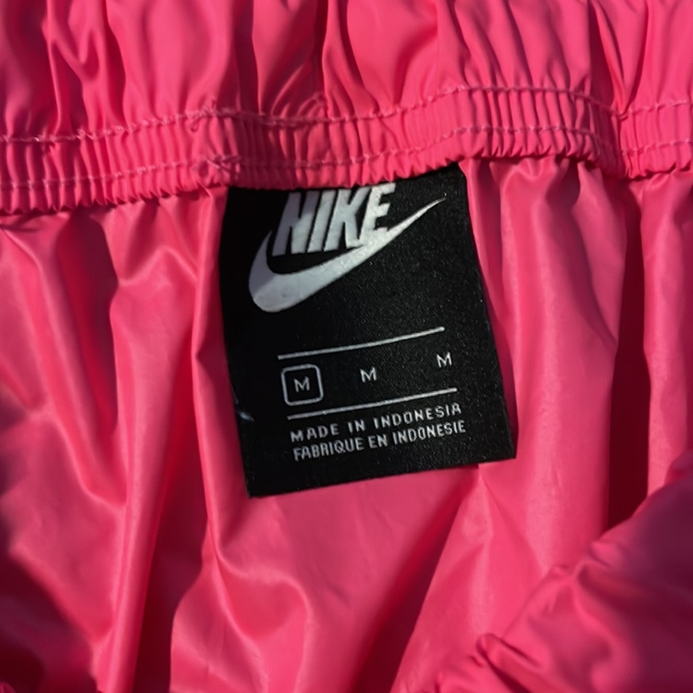 Extra cute NIKE dress like new - Picture 3 of 6